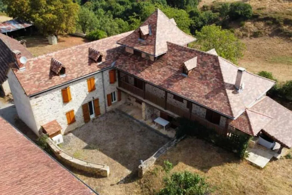 Laparrouquial Gite Le Pigeonnier Du Tarn 빌라